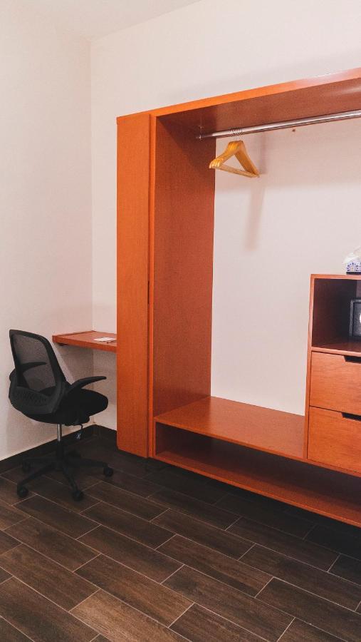 La Lola Hotel & Suites Mazatlan Luaran gambar